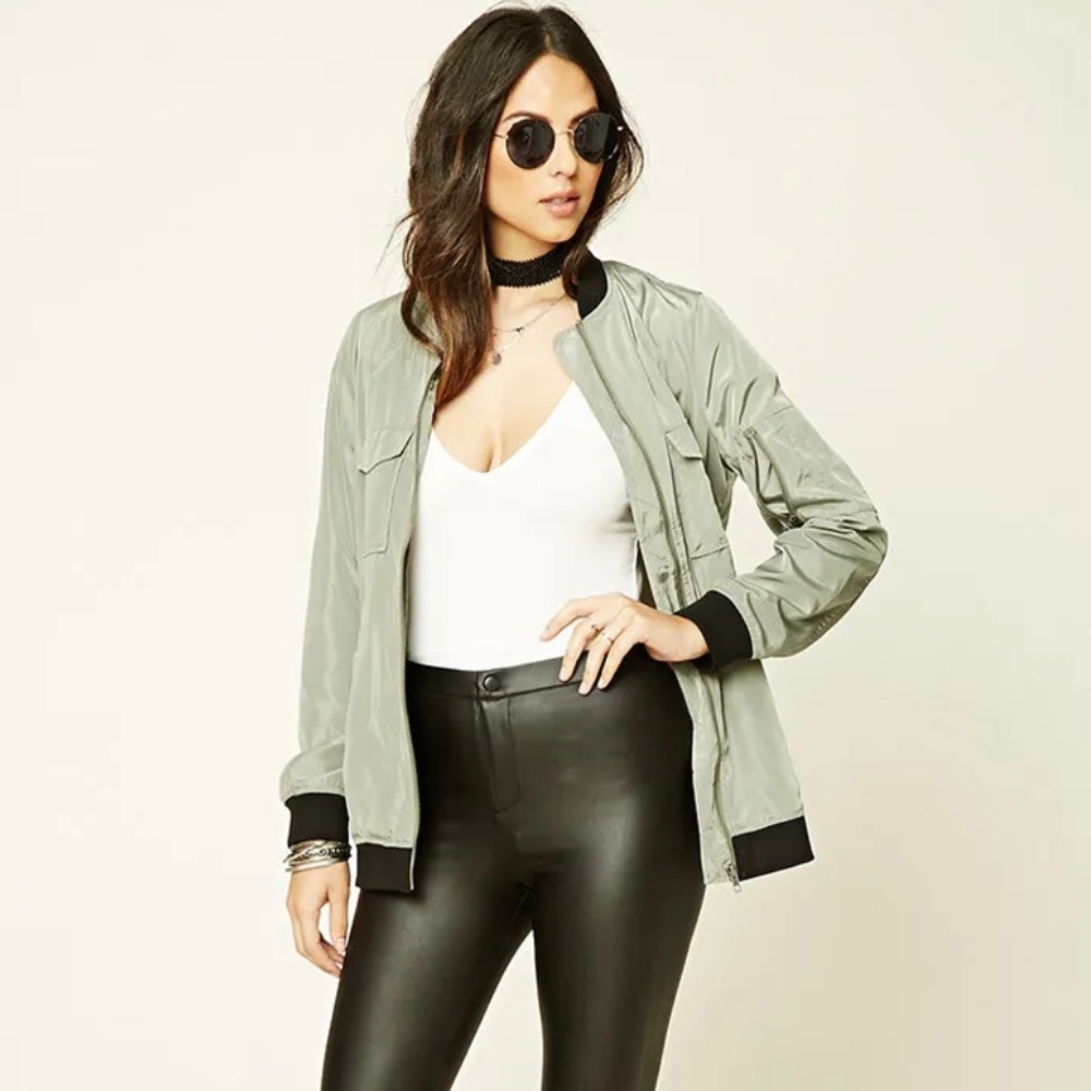 Bomber jacket